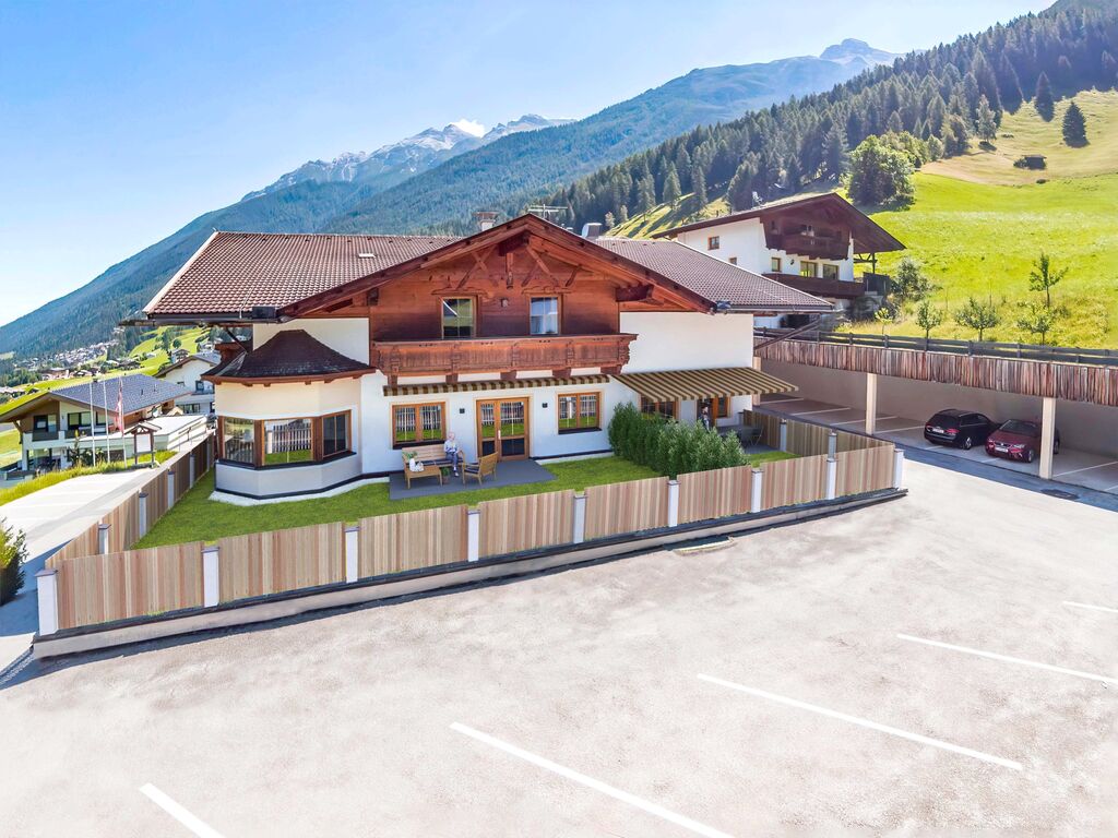 Apartment in the Stubai Valley with a balcony