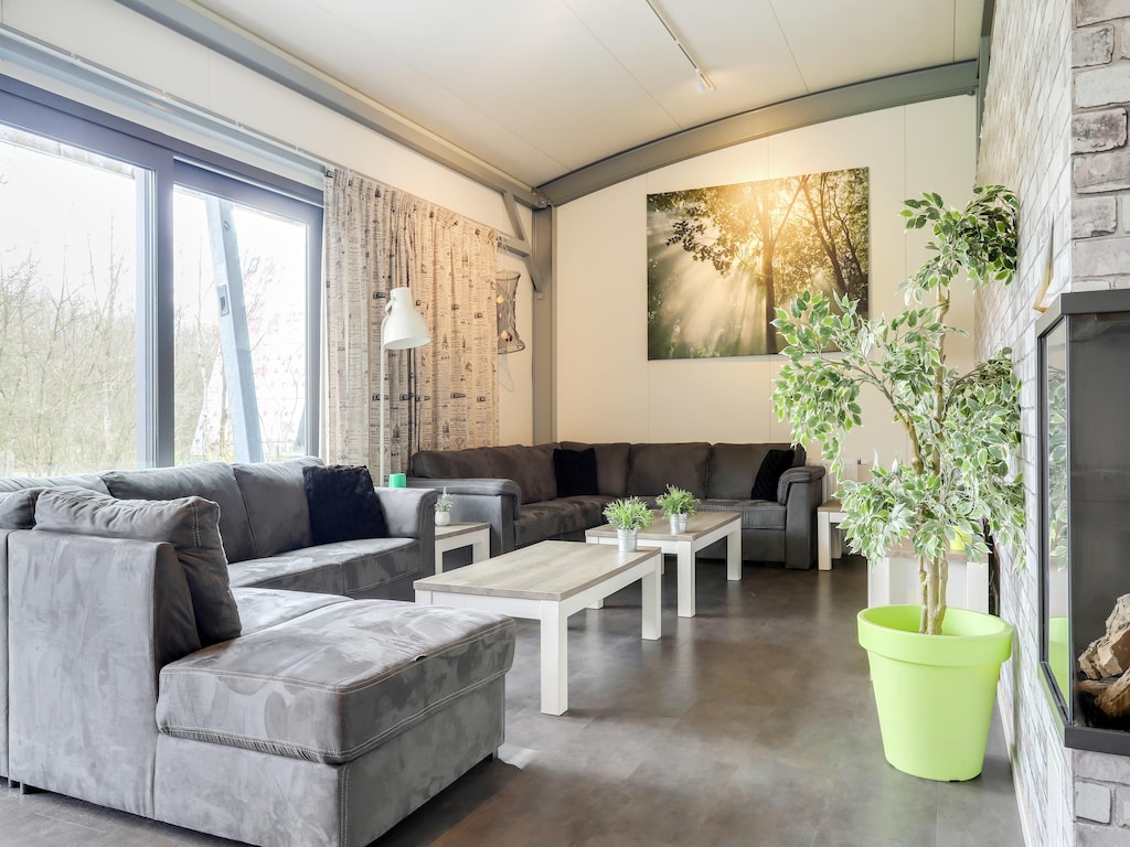 Modernes gemütliches Haus mit Sauna