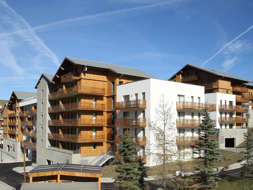Appartement in L'Éclose met Bergzicht
