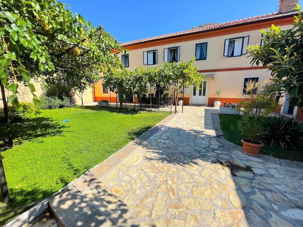 Villa met zwembad nabij de Adriatische kust