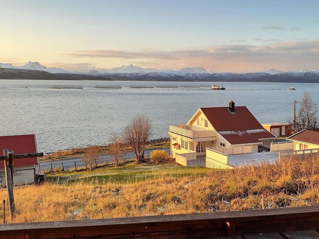 6 persoons vakantie huis in Finnsnes-By Traum