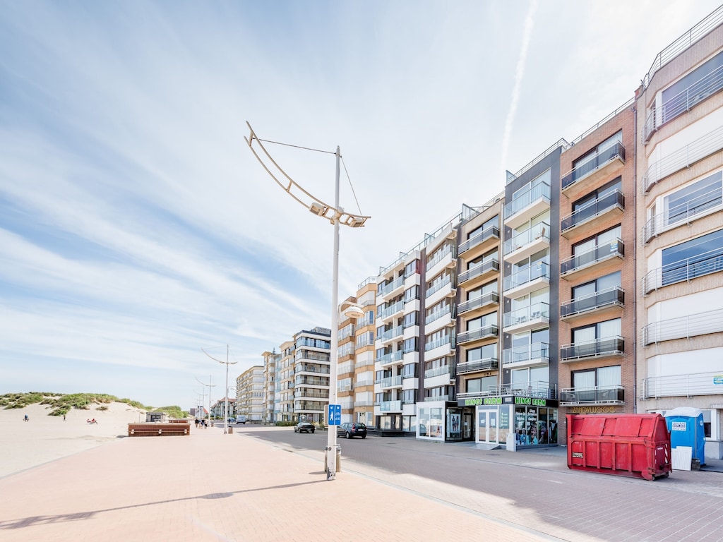 Appartement in Koksijde met Zeezicht