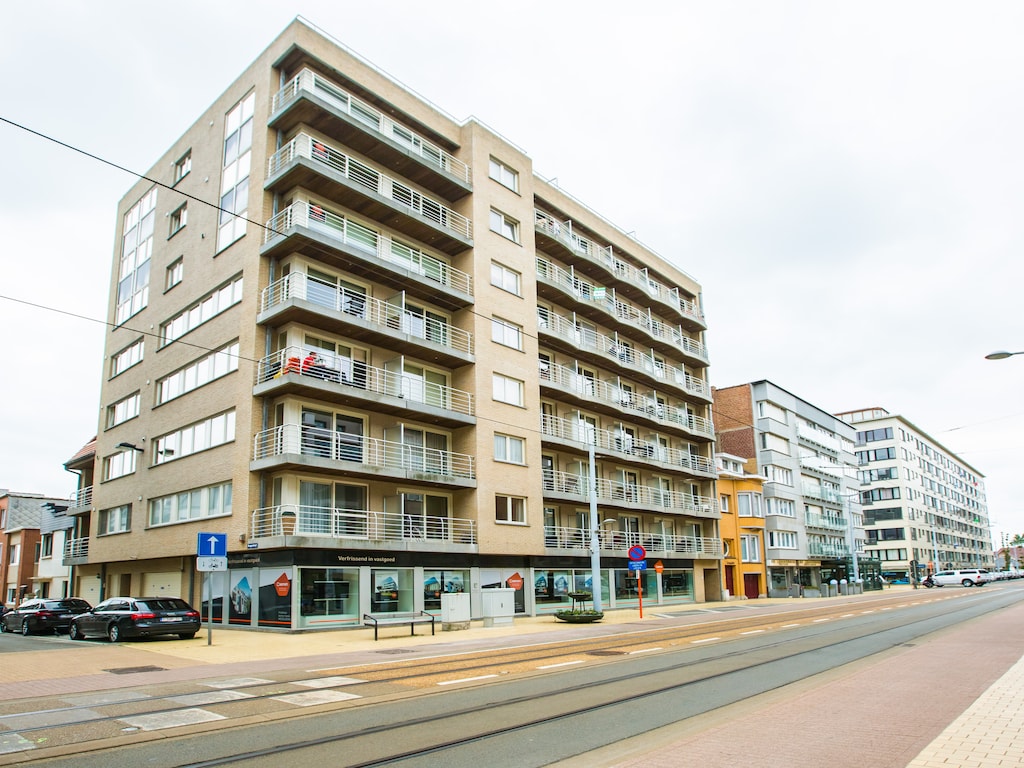 Licht appartement met terras