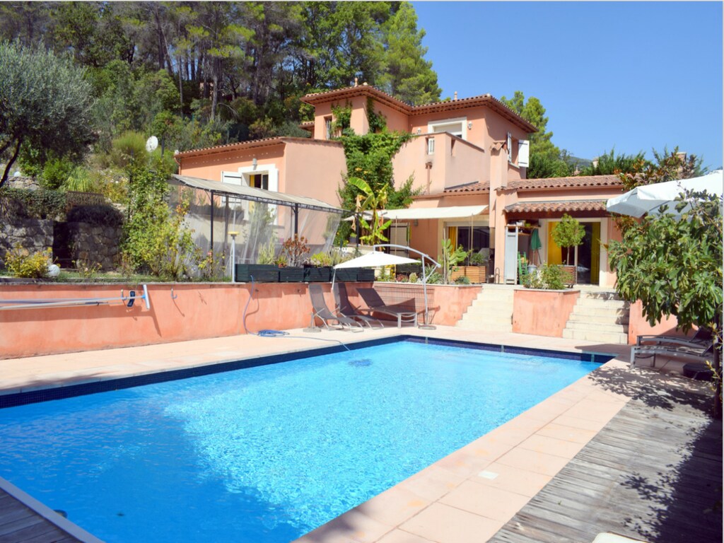 Vakantiehuis in Frankrijk met zwembad