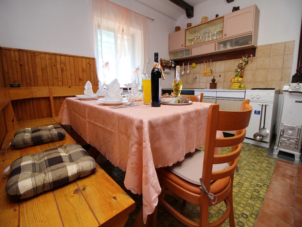 Green Area Stone House