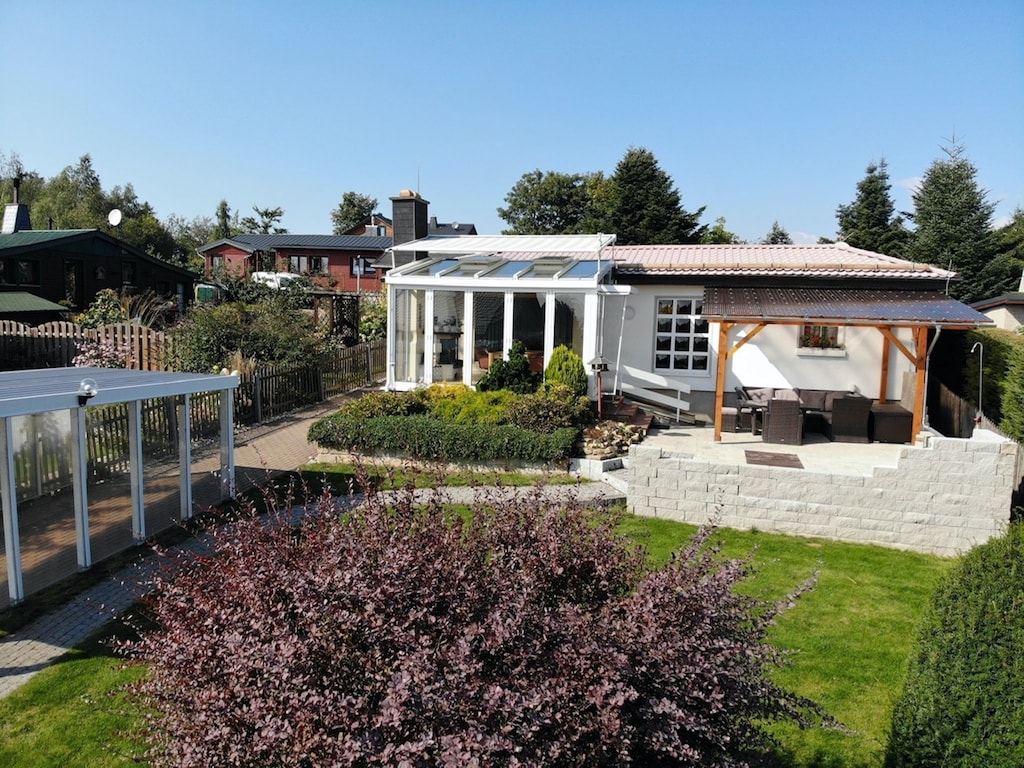 Eingezäunter Garten, Friedrichsbrunn