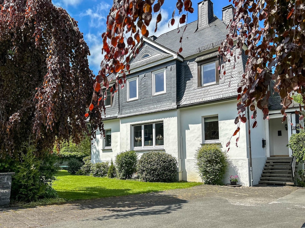 Ferienhaus bei Winterberg mit Garten