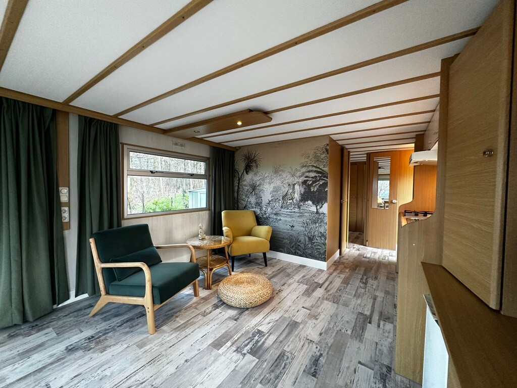 Komfortables Chalet auf ruhigem Campingplatz bei Holten