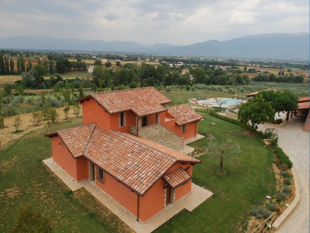 Appartement in Umbrië met Infinity Pool