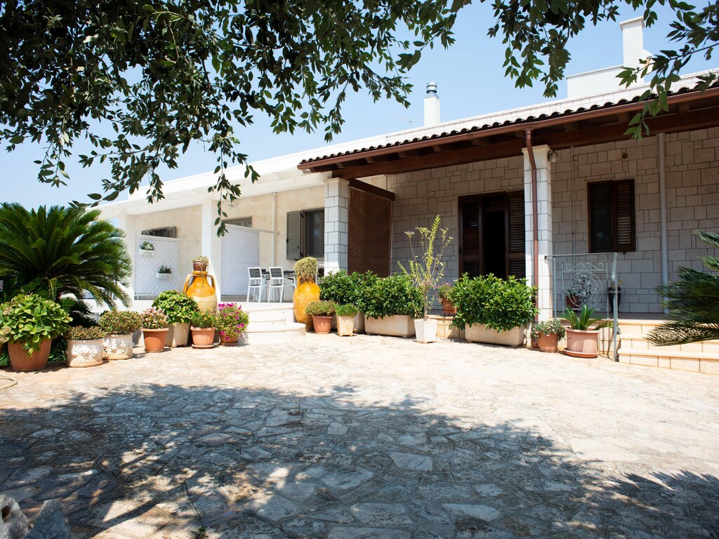 Ferienhaus in Cisternino mit Terrasse