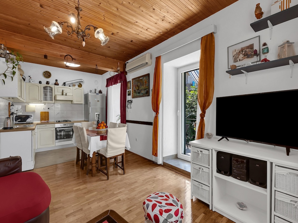 Apartments Kata - Three Bedroom Apartment with Balcony