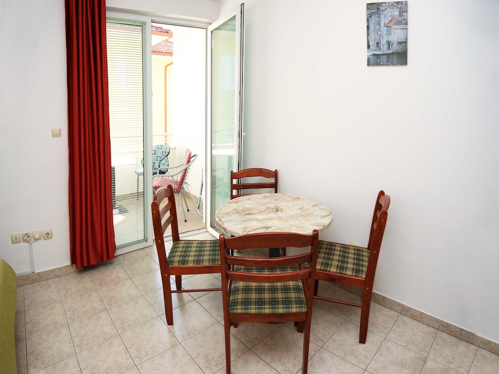 Apartments & Rooms Villa Petra - One Bedroom Apartment with Balcony and Sea View