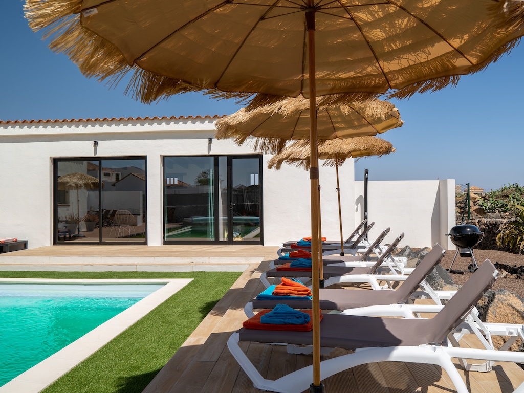 Rustig huis met privé zwembad in La Oliva