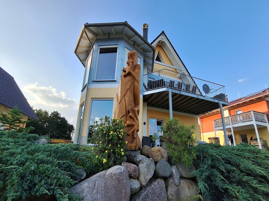 Vakantieappartement met uitzicht op het meer aan de Groß Labenzer See