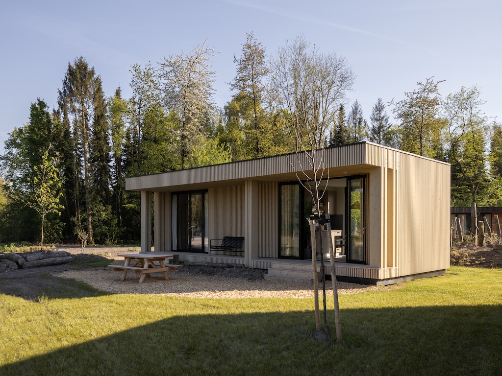 Lodge mit großer Terrasse in Horsterwold