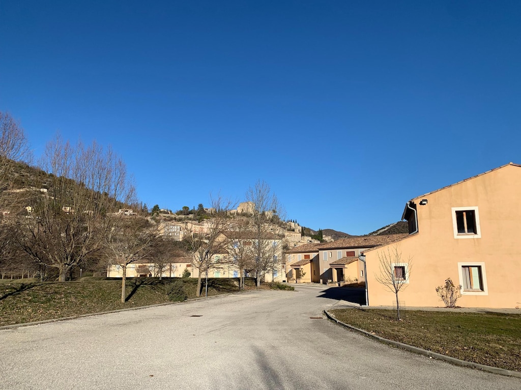 Studio mit Terrasse oder Balkon