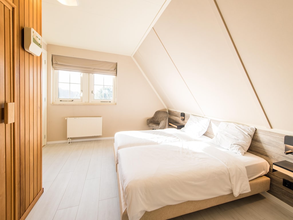 Rieten villa vlakbij het strand