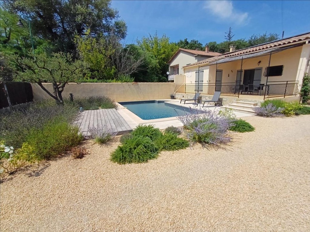 Huis in Vaison-la-Romaine met Zwembad