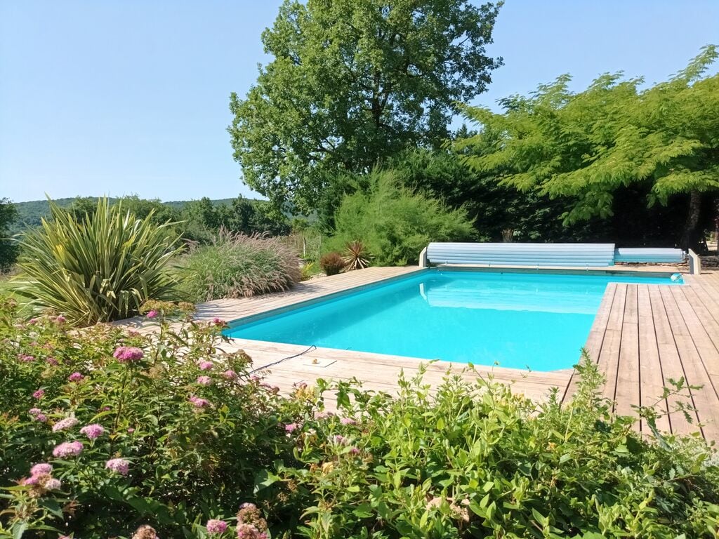 Huis bij kasteel Bonaguil met privé zwembad