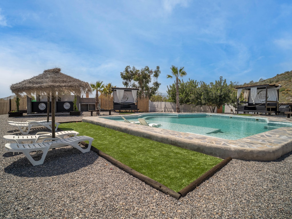 Casa Dalia mit Meerblick und Pool in Adra