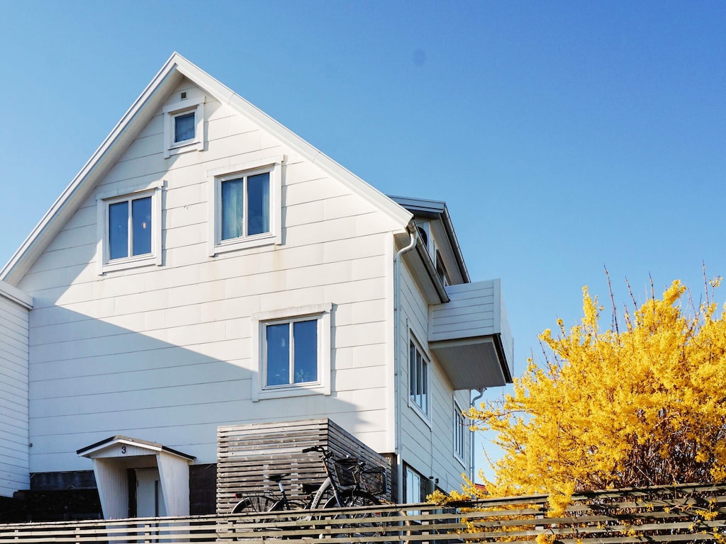 4 Personen Ferienhaus in Kungshamn-By Traum