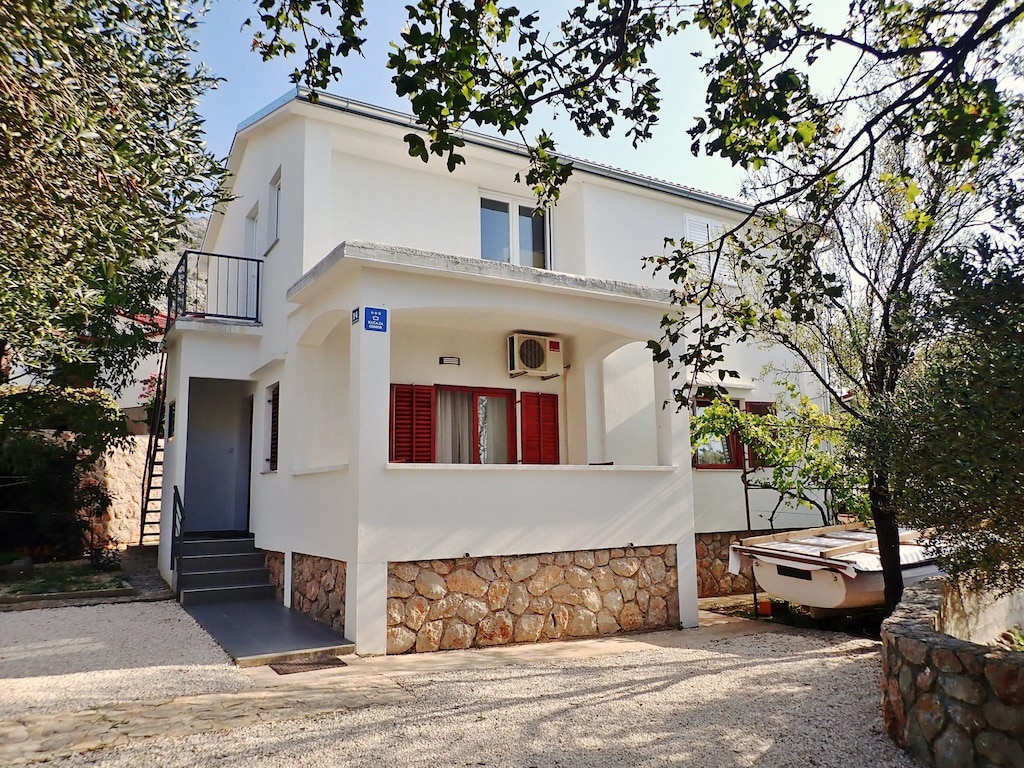 Appartement in Starigrad bij Paklenica