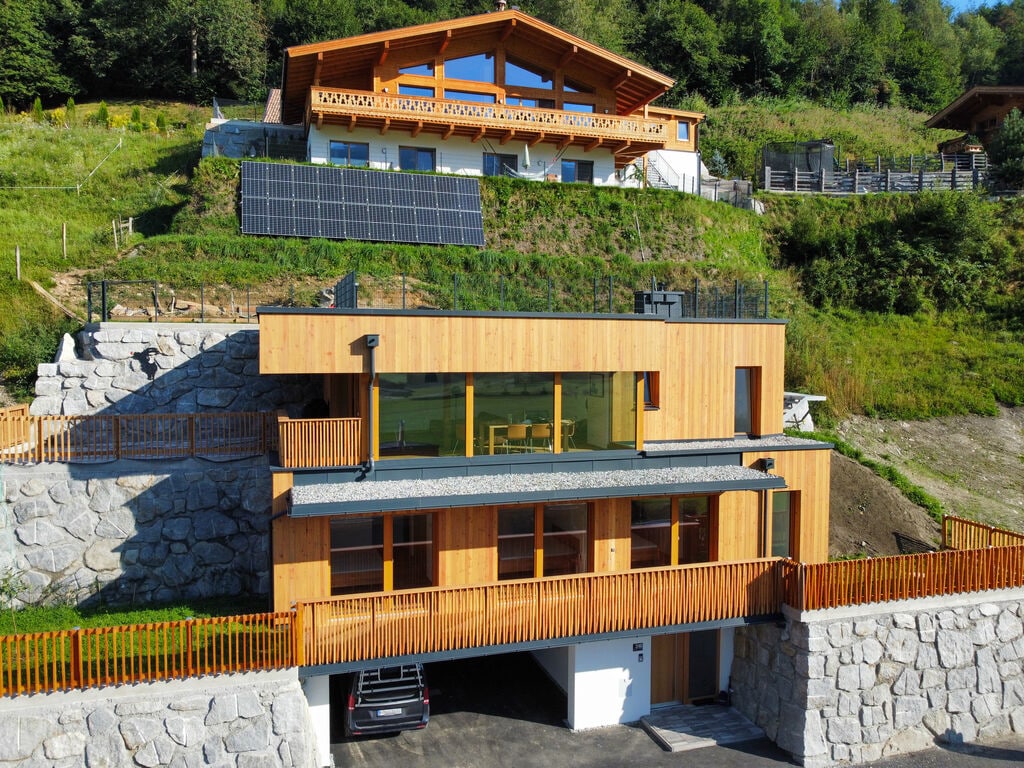 Exclusive chalet with sauna and glacier view