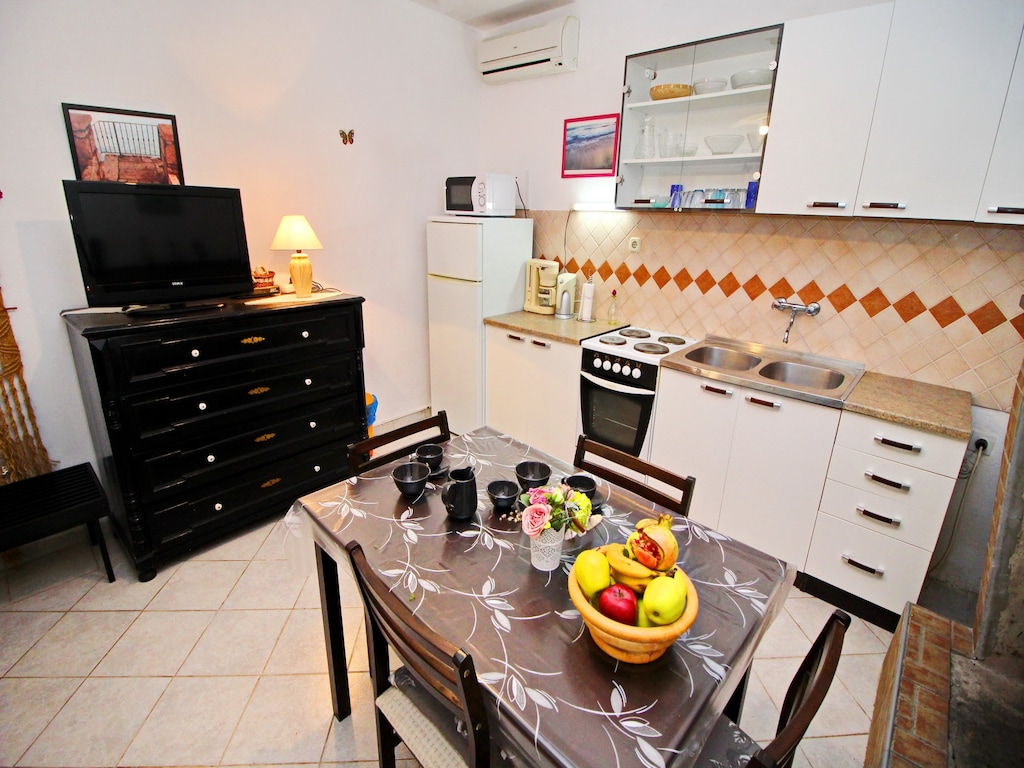 Apartments Sunset - One Bedroom Apartment with Terrace and Sea View