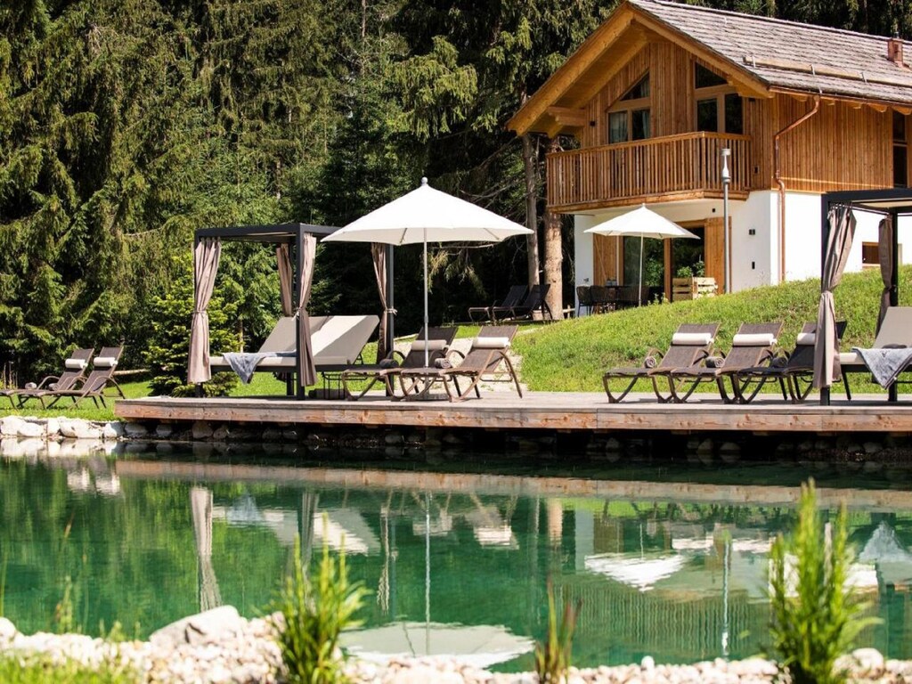 Gezellig chalet in Wölting met natuurlijke zwemvijver
