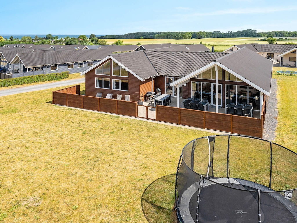 18 persoons vakantie huis in Bogense