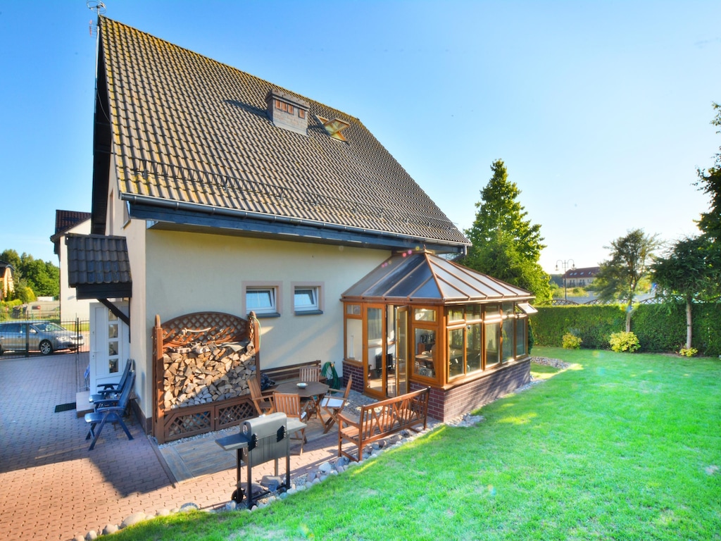 Ferienhaus mit Sauna und Garten, Jarosławiec