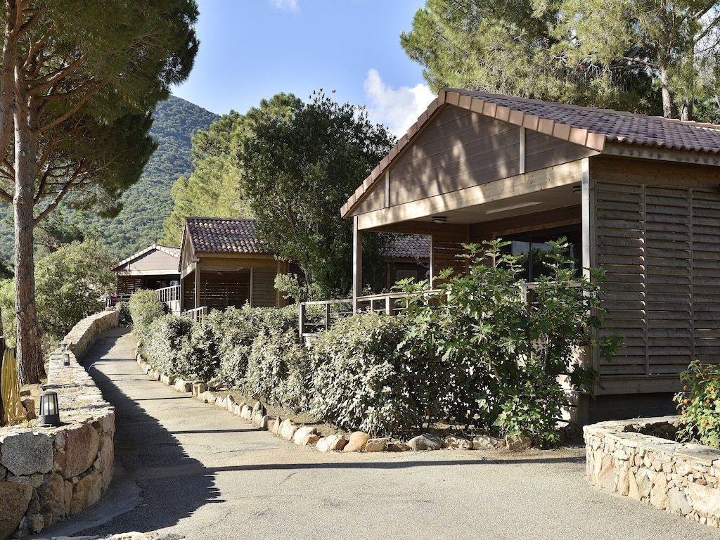 Propriano Chalet nabij zandstranden