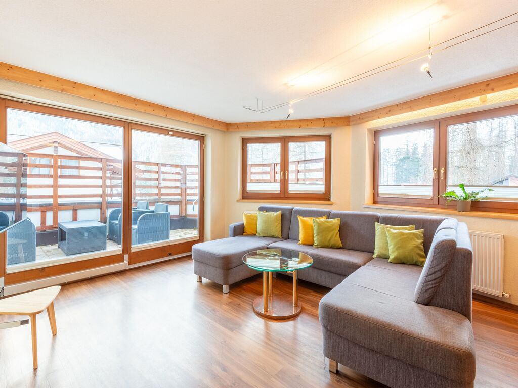 Nice apartment in Längenfeld with sauna