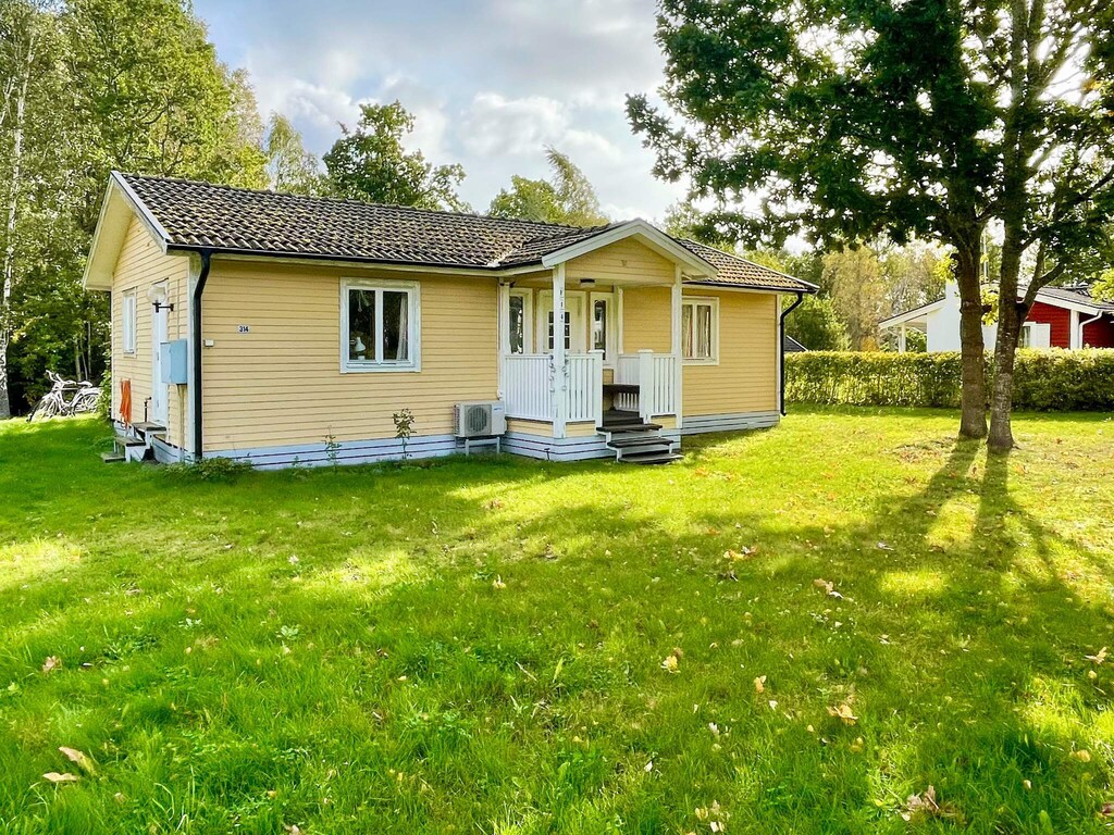 Kustwoning met gastenverblijf
