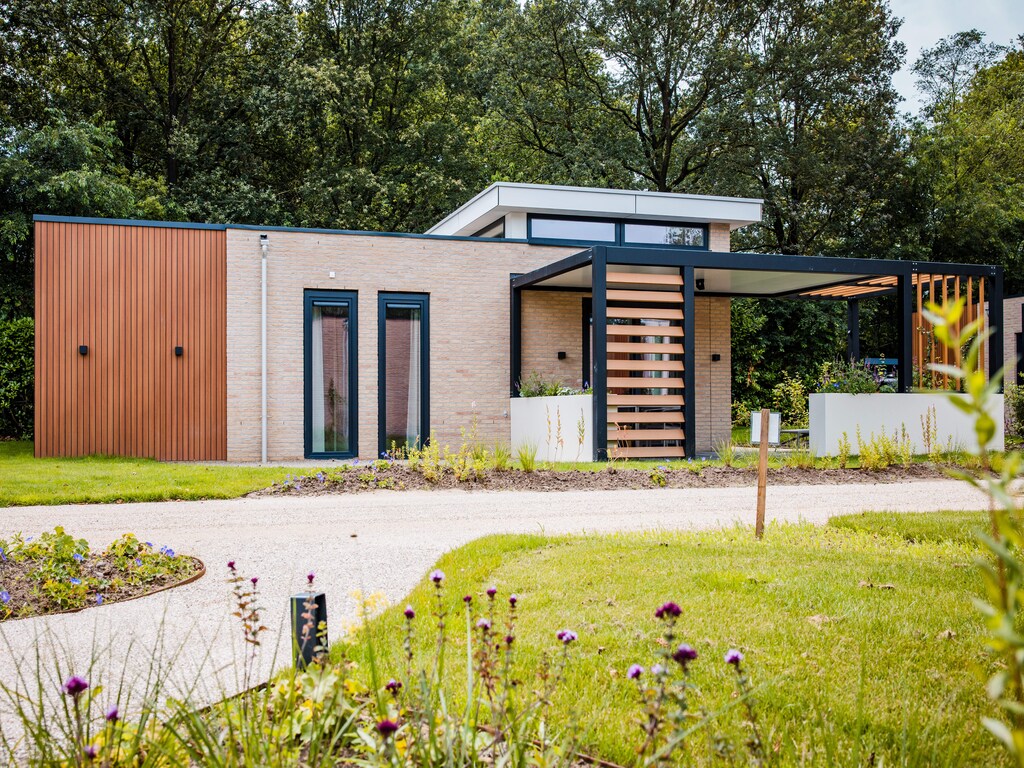 Schönes Ferienhaus in Voorhuizen mit Sauna