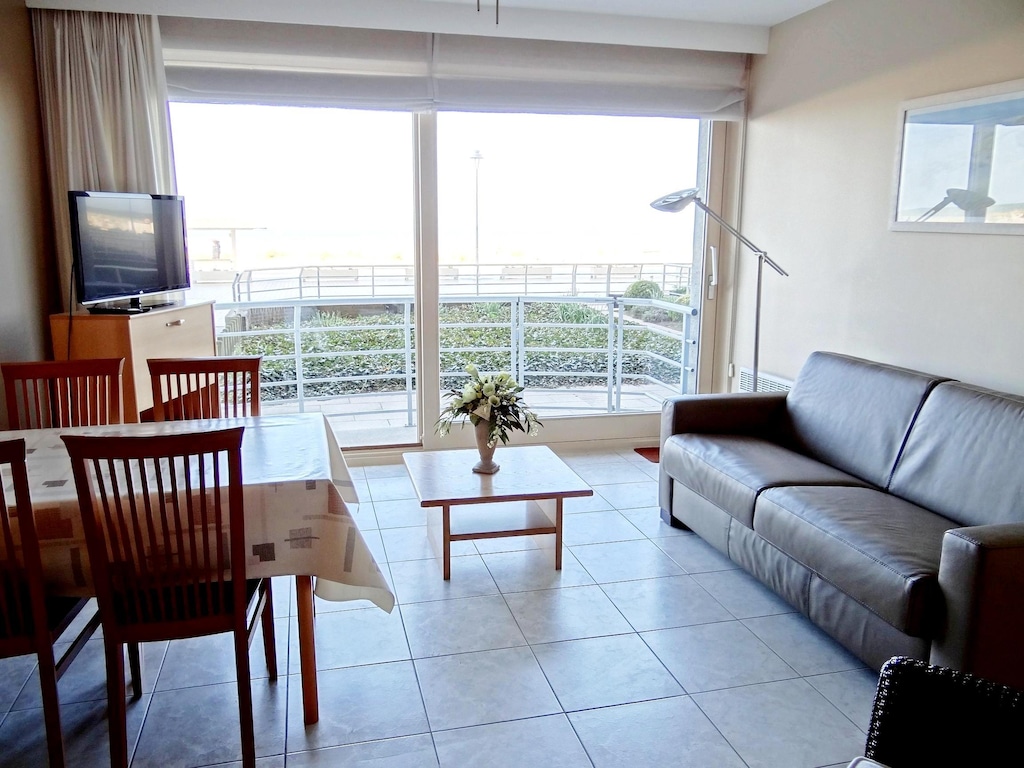 Appartement in Nieuwpoort met zeezicht