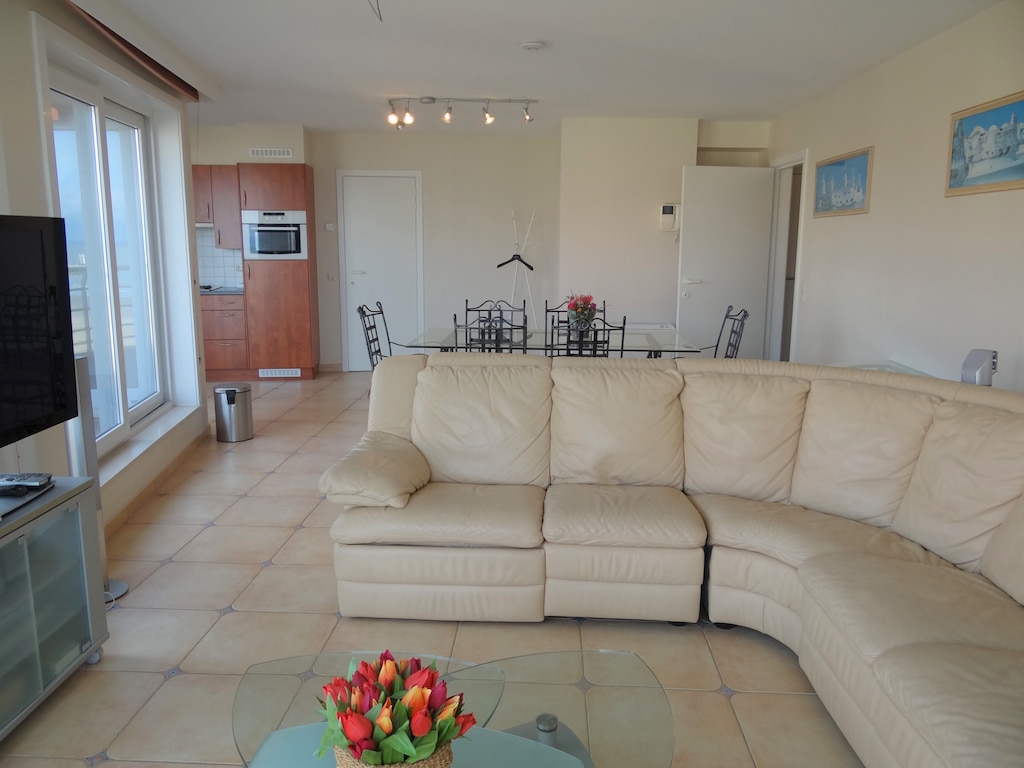 Apartment Nieuwpoort Strand 4 PAX 2 Von Belvilla