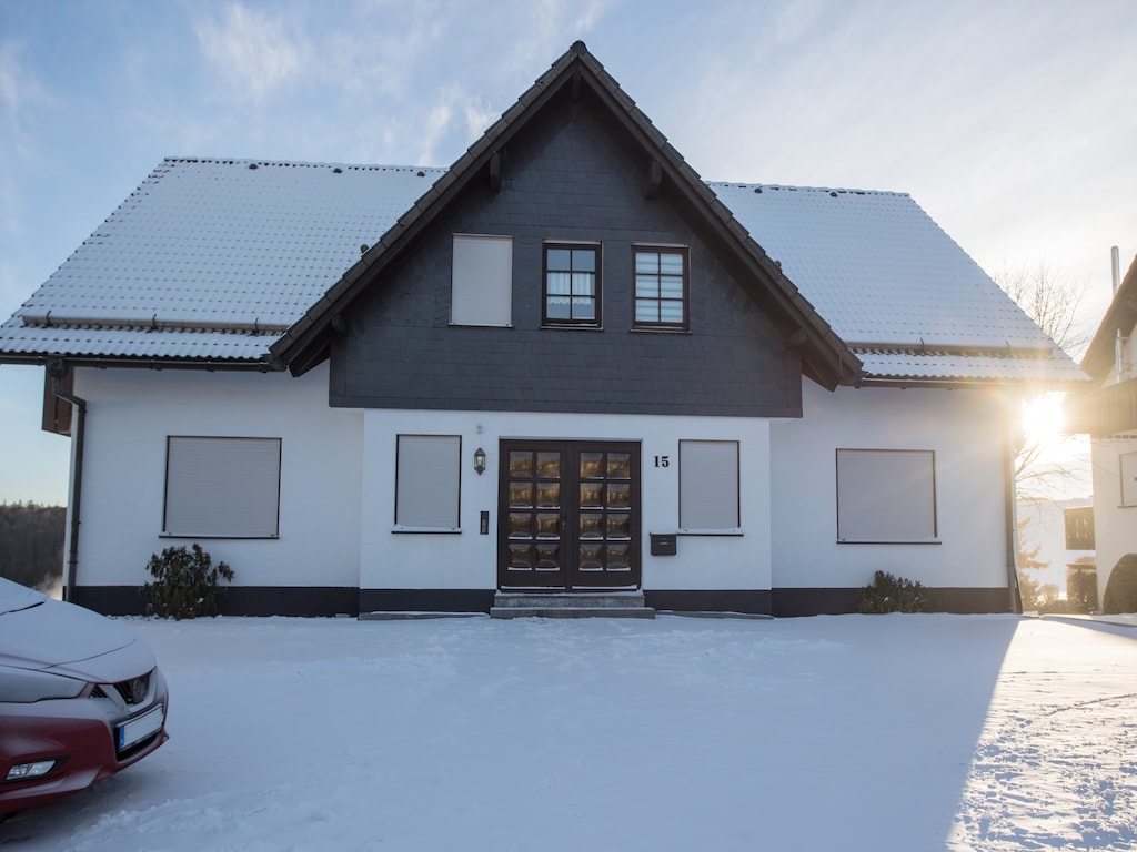 Kleine studio met balkon in Neuastenberg