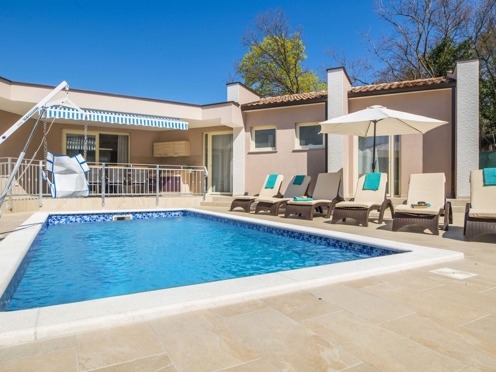 Villa Dina Comfortabele vakantiewoning