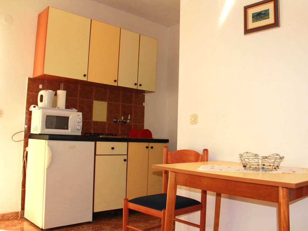 Apartments Antonio - One Bedroom Apartment with Terrace (Apartment C)