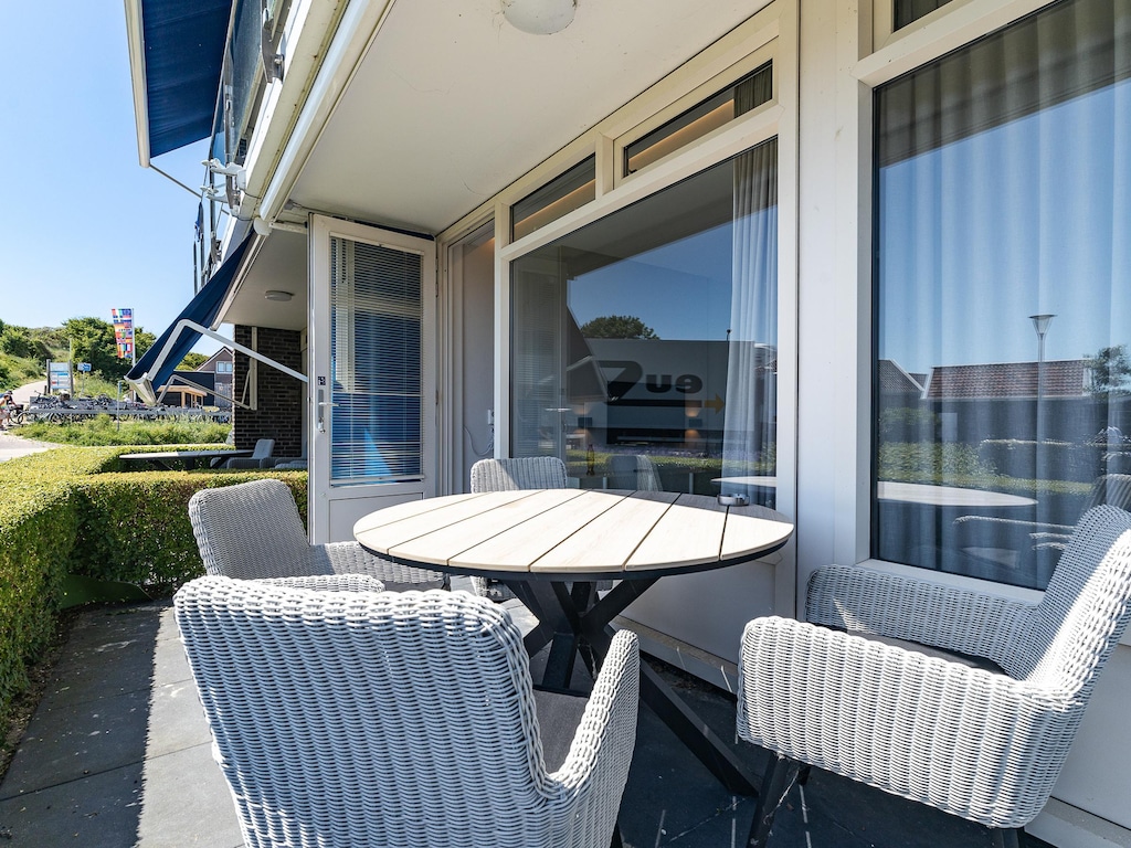 Wohnung in Zoutelande am sonnigen Strand