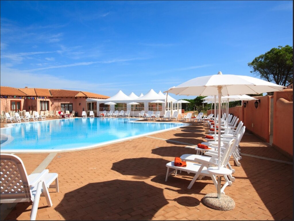 Appartement in Vignola Mare bij Strand