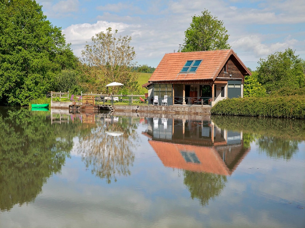 Gîte atypique au bord de l'eau
