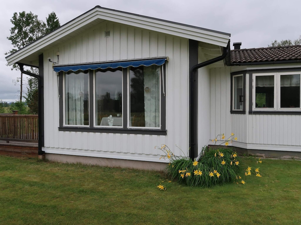 6 Personen Ferienhaus in Sunne-By Traum