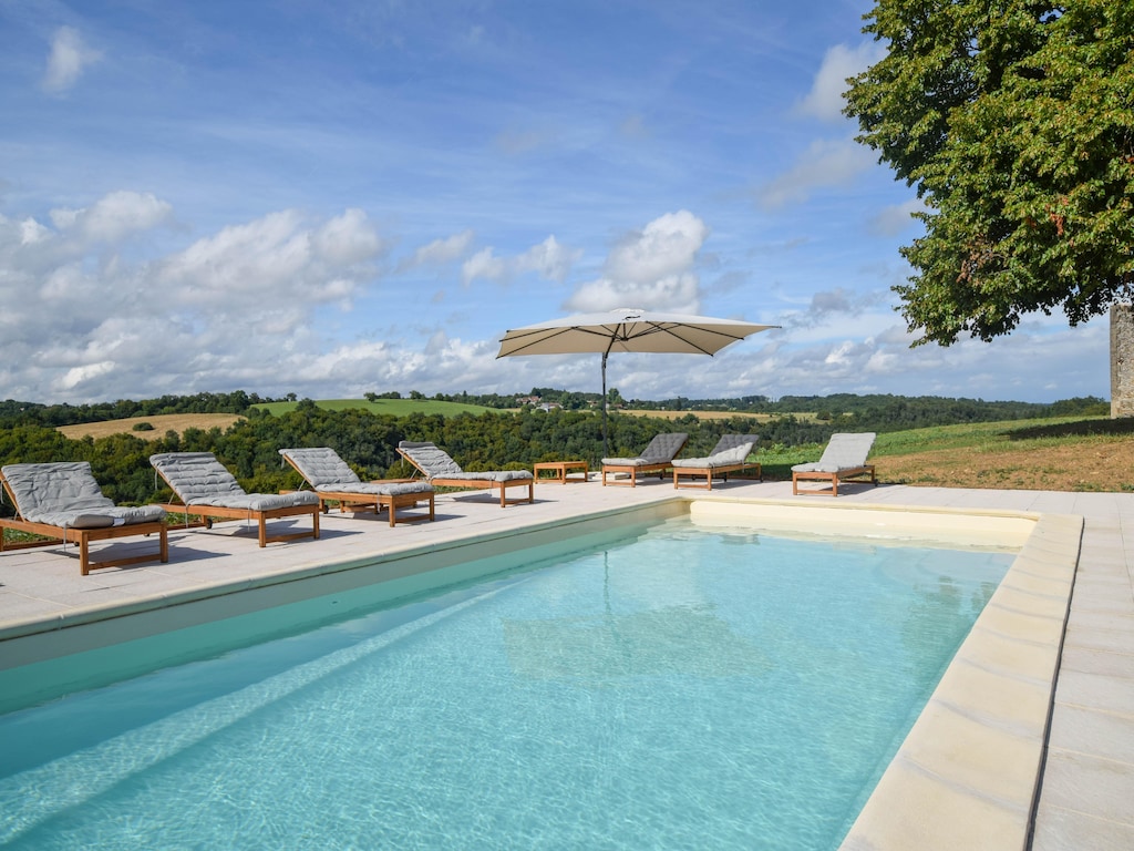 Villa in Dordogne met Zwembad en Golf