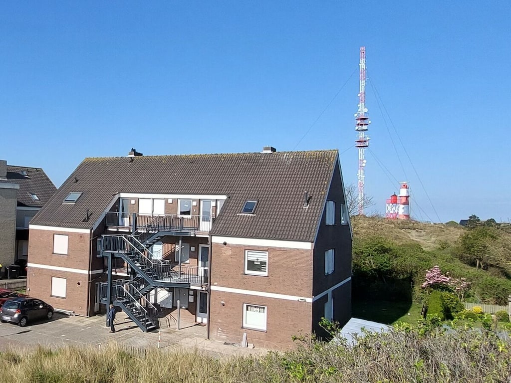 - 2 minuten naar het strand