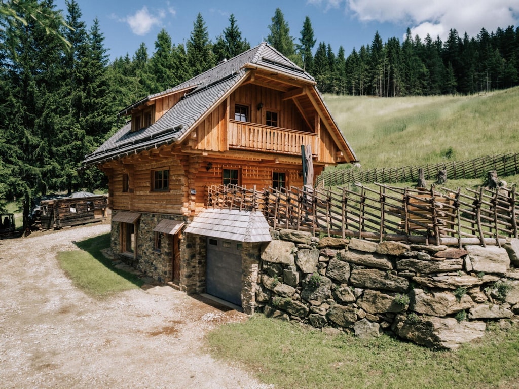 Webertonihütte Modern retreat