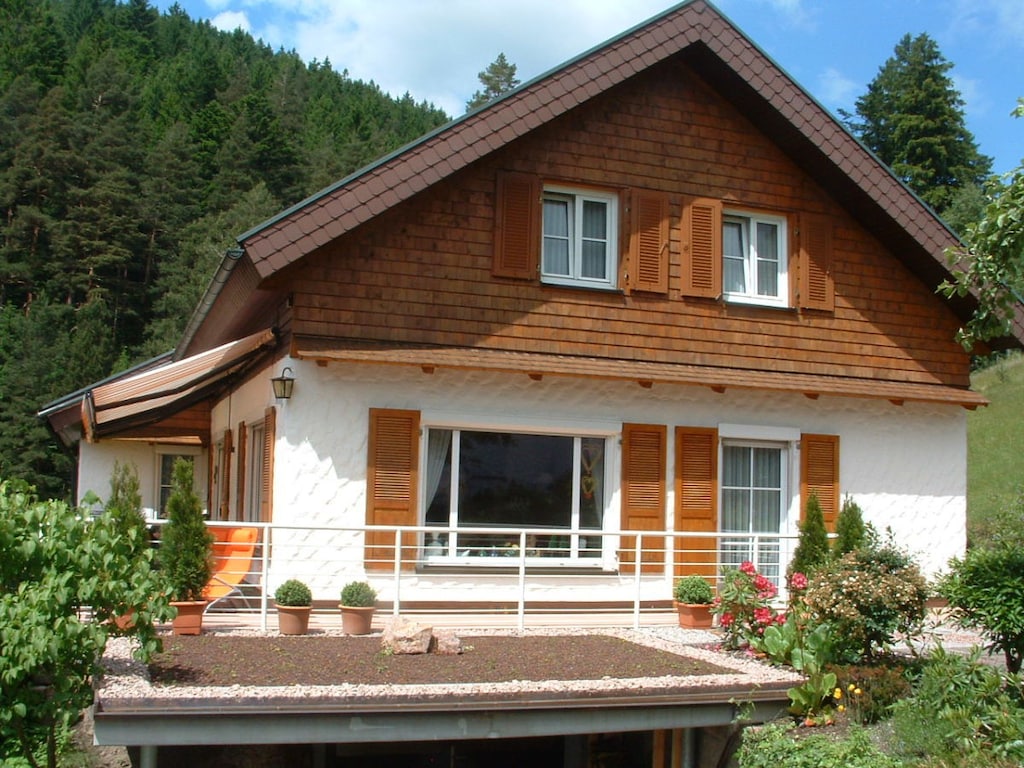 Valleizicht in het “Ferienhaus Schenk”