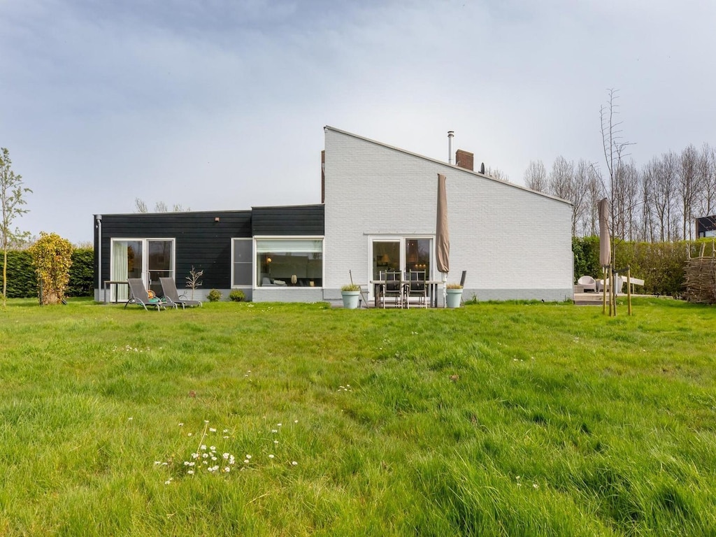 Ferienhaus in Nieuwvliet am Strand