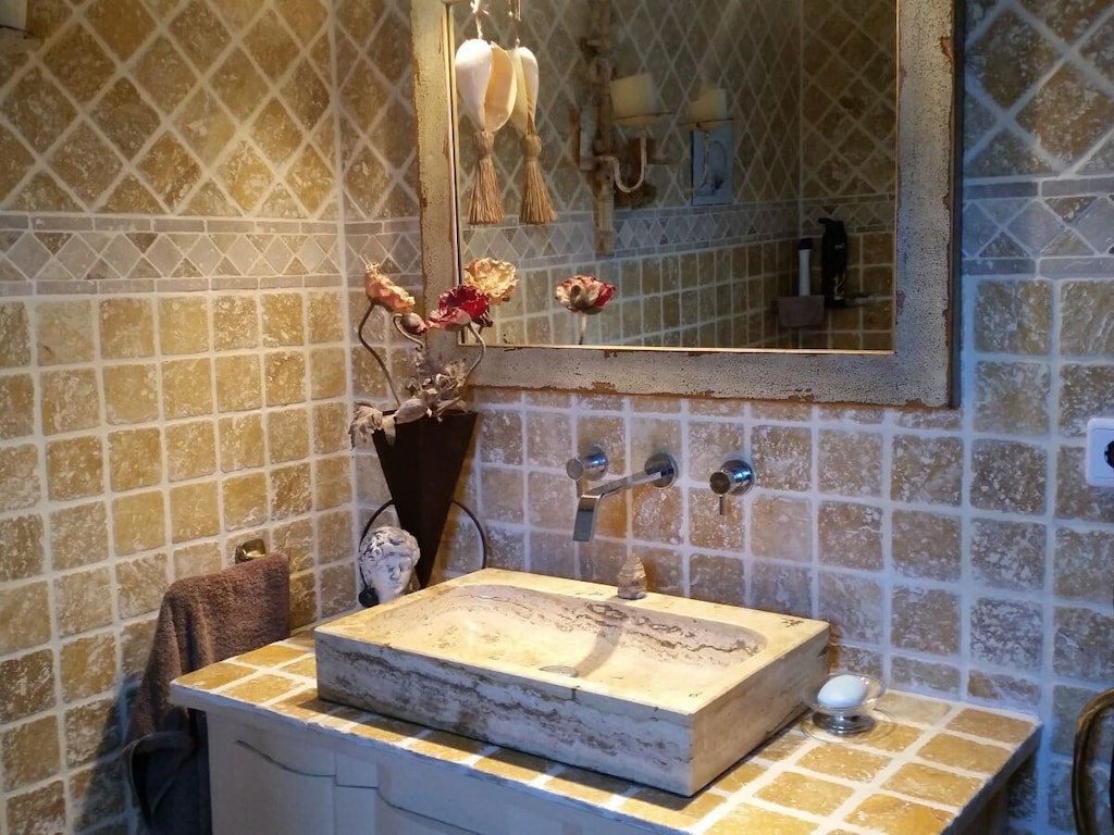 Holiday home 484668